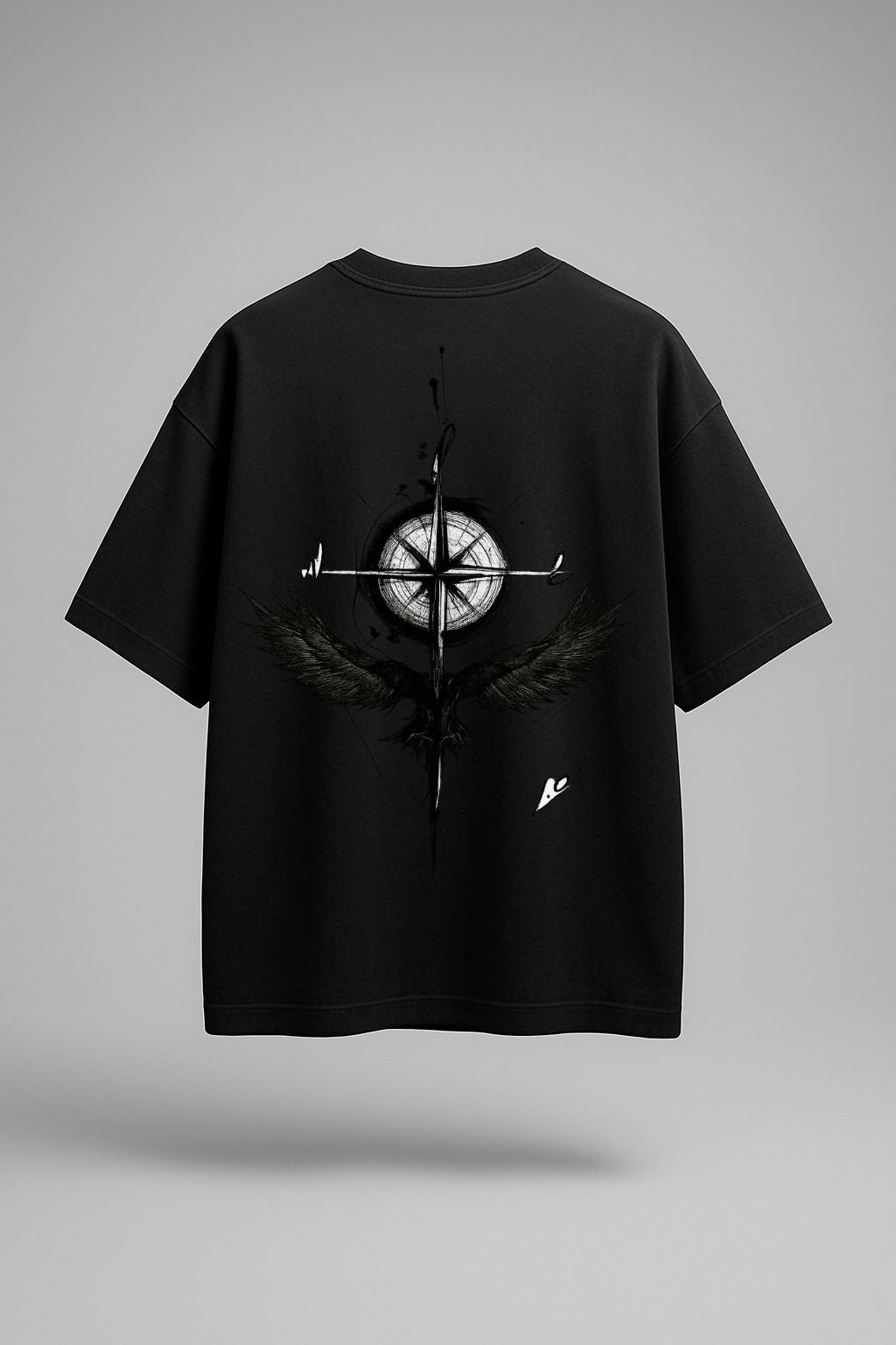 🧭 Graffitee "Raven Compass" Oversized Tee